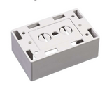 Caja Superficial de Pared Universal / Color Blanco